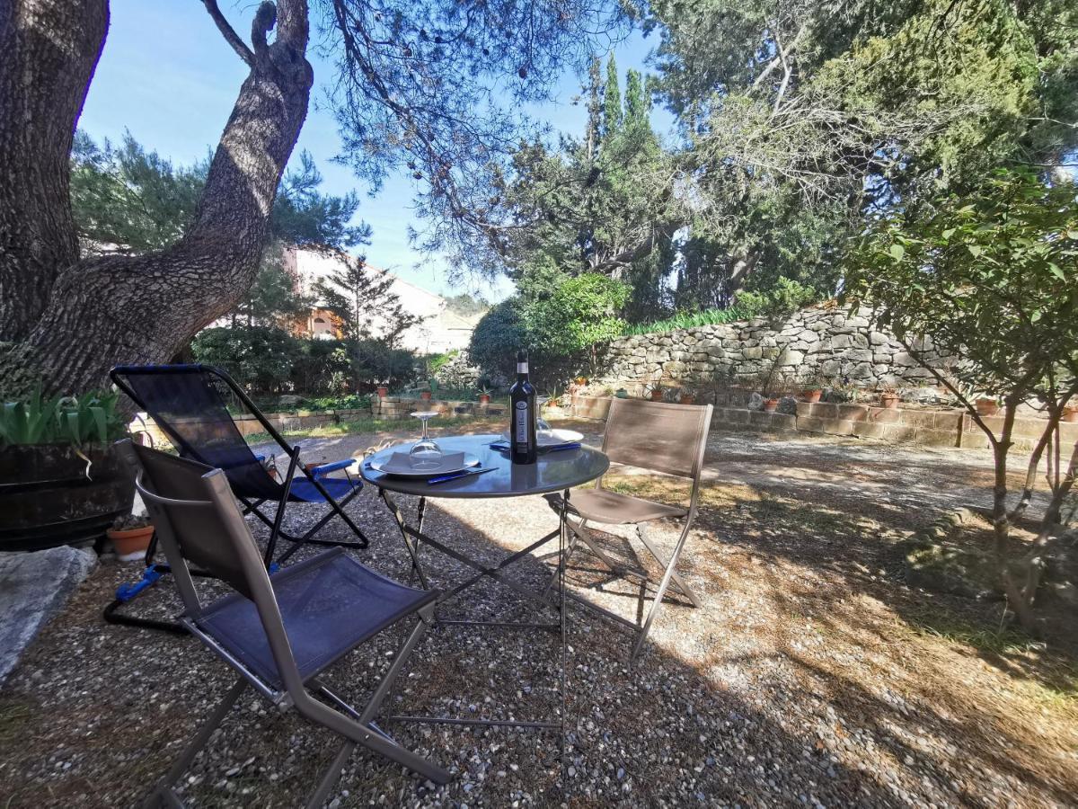 La Pinede Apartment Azillanet Екстериор снимка